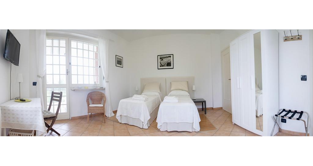 B&B "La Riviera" Arignano Стая снимка